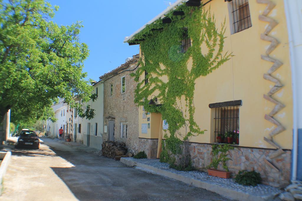 Vila Alojamiento Rural El Chico Fornes Exteriér fotografie